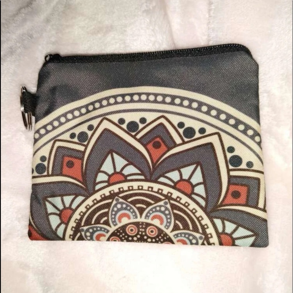 New Bohemian Mandala Graphic Blue Red Tan Artistic Multicolour Coin Purse - Picture 7 of 8
